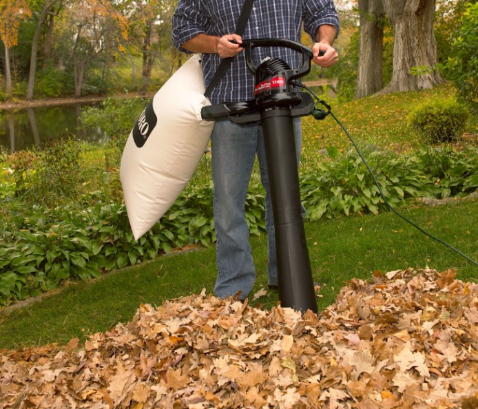 Toro Leaf Vacuum